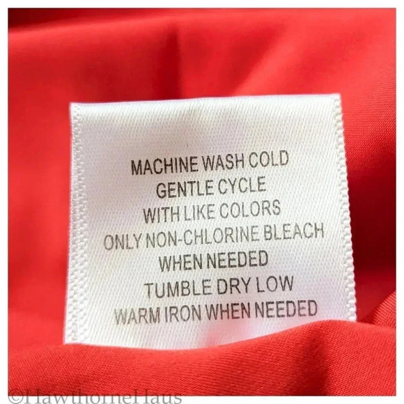 MODCLOTH Living Lightheartedly Sun Dress Size 28 Red Floral Pockets Skater Dress - Picture 10 of 10